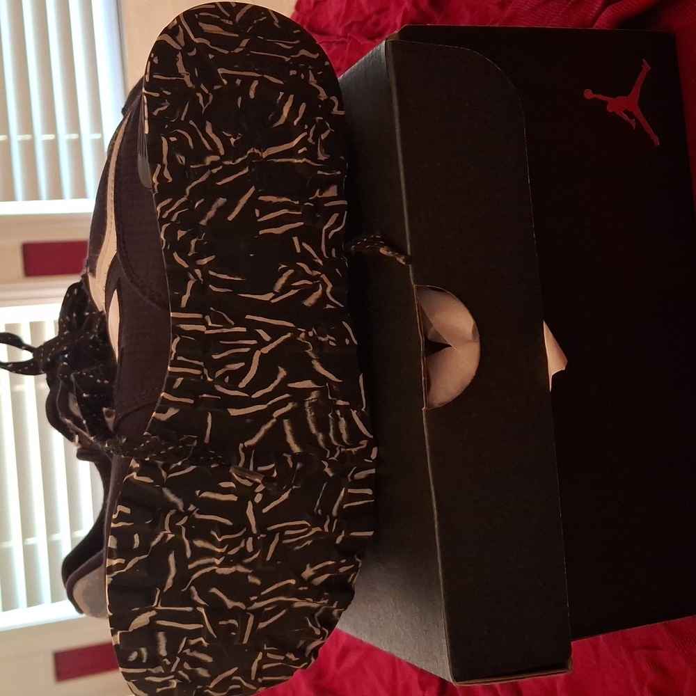 Boy's Black New Balance Sneakers - Picture 5 of 6